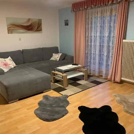 Marianne Apartment *