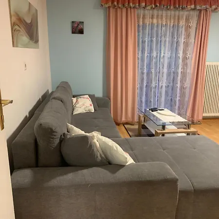Marianne Apartment *